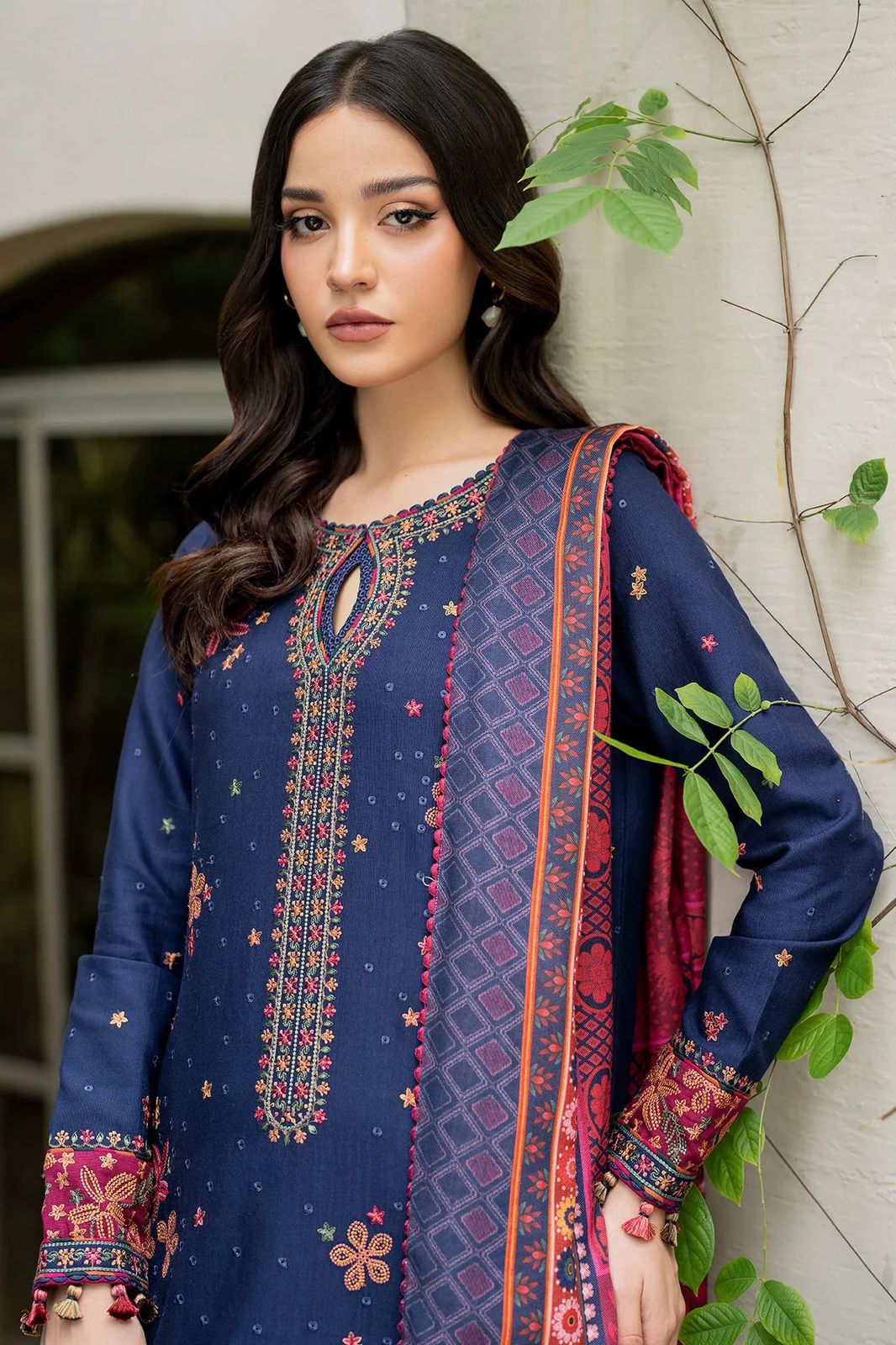 Jazmin D # 127 -01 | 3PC Luxury Lawn |  Digital Print Chiffon Dupatta