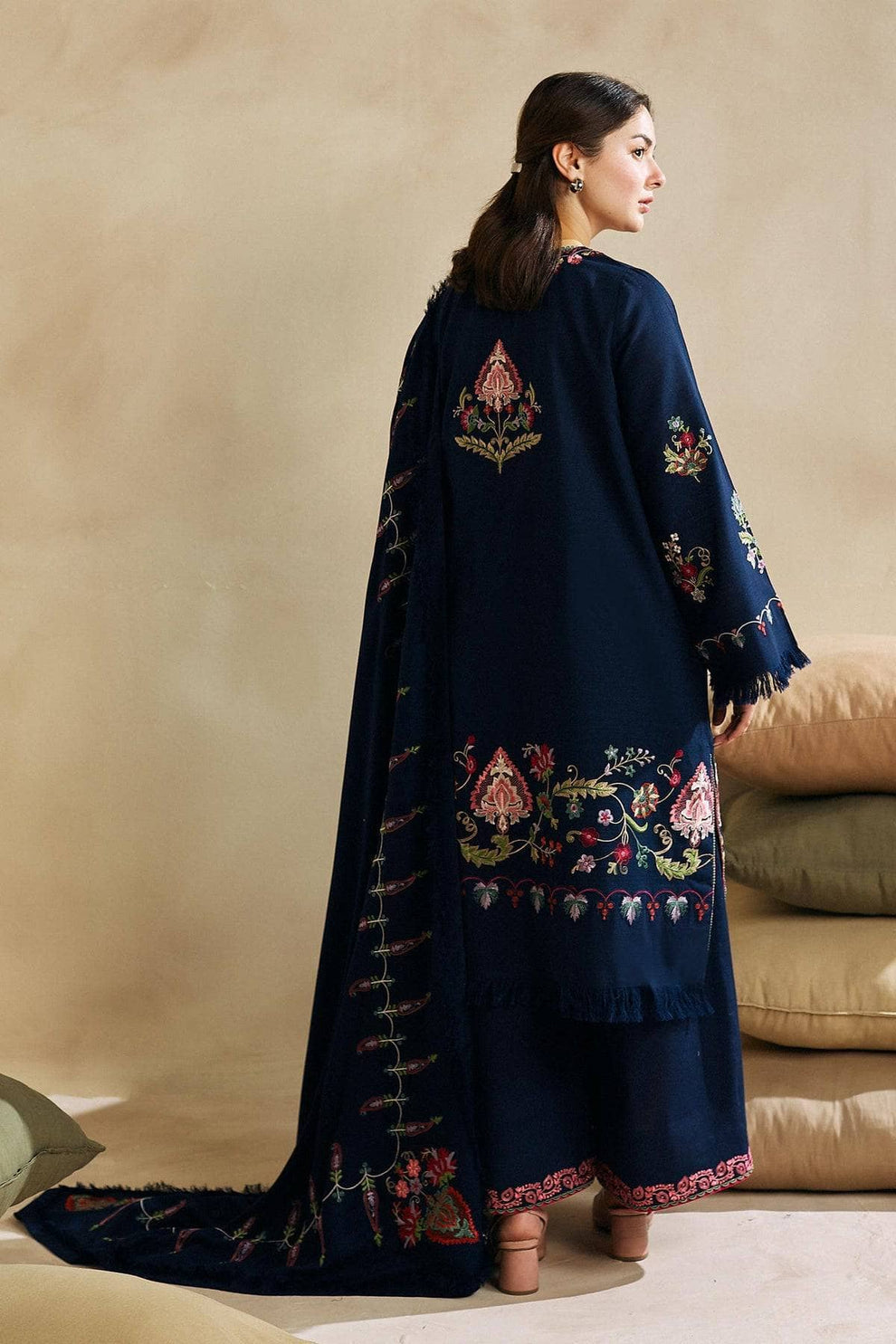 Zara shahjahan D # 173 - 01 | 3PC Luxury Lawn | Lawn Embroidered Dupatta