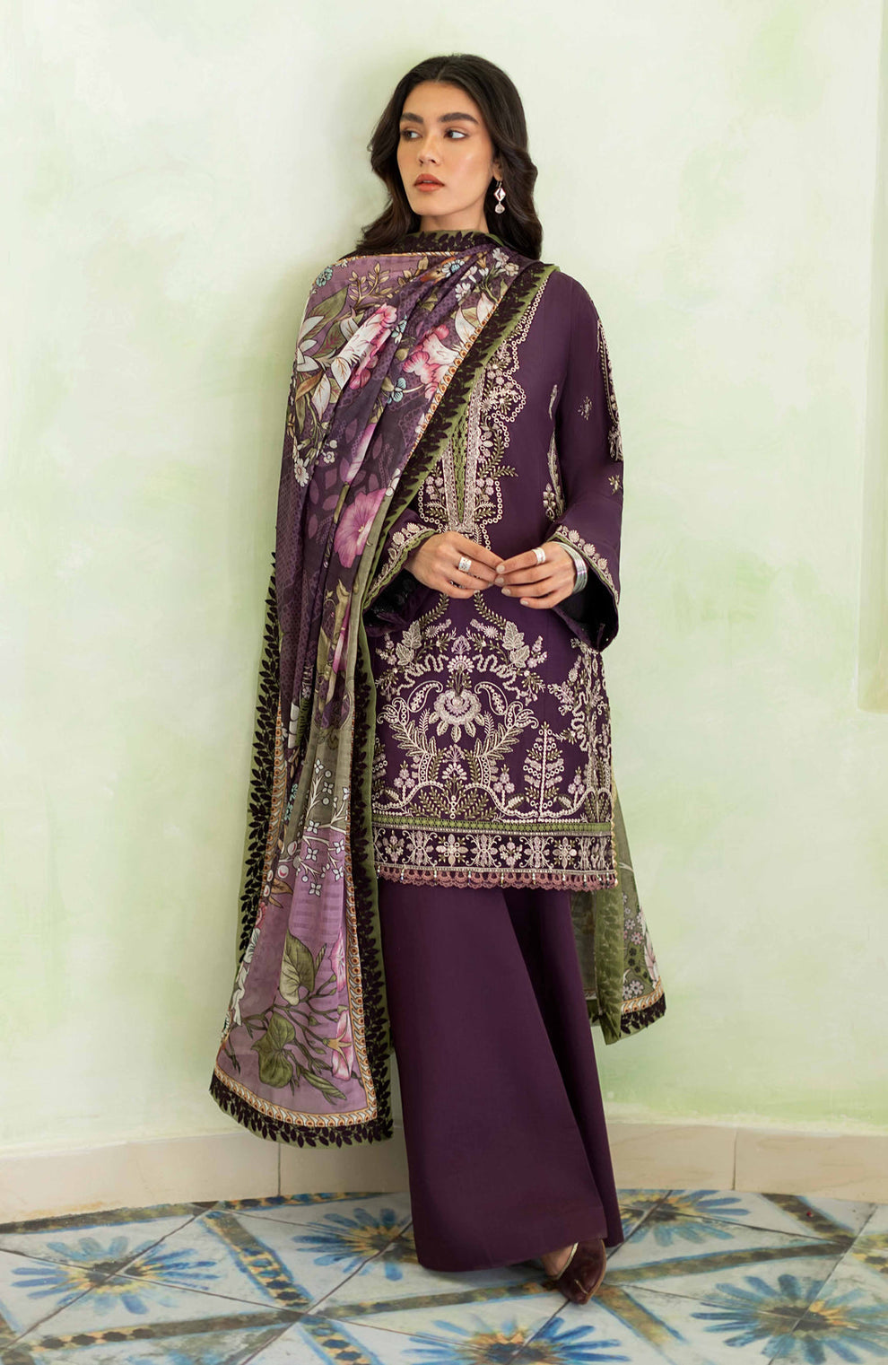 Seran D # 182 - 01 | 3PC Luxury Lawn | Monar Printed Dupatta